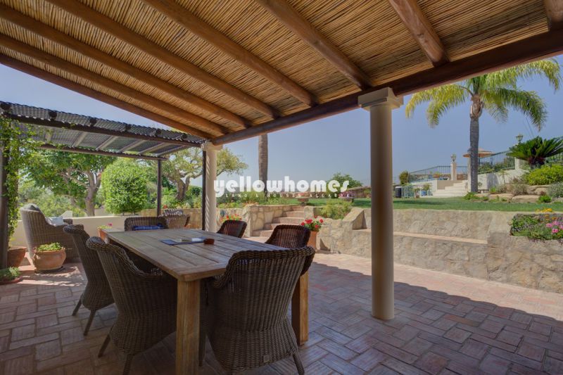 Beautiful Quinta style property with guest annex near Vilamoura 